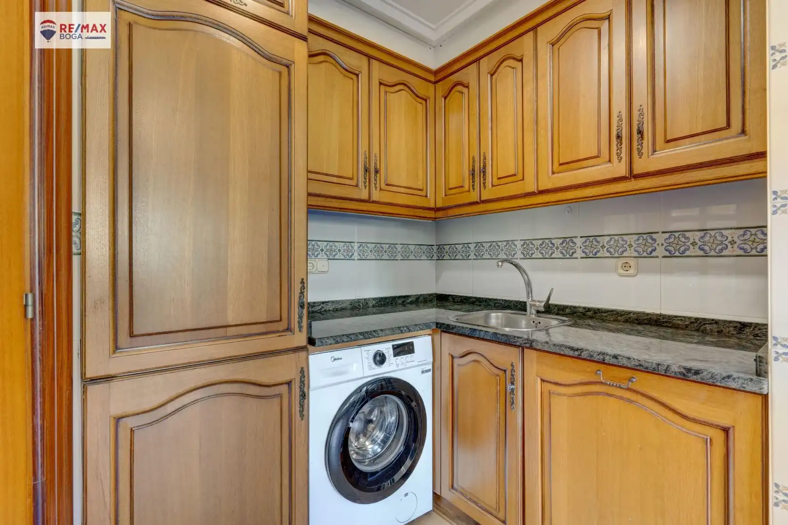 Kitchen of Flat for sale in Errenteria  with Parquet flooring and Furnished