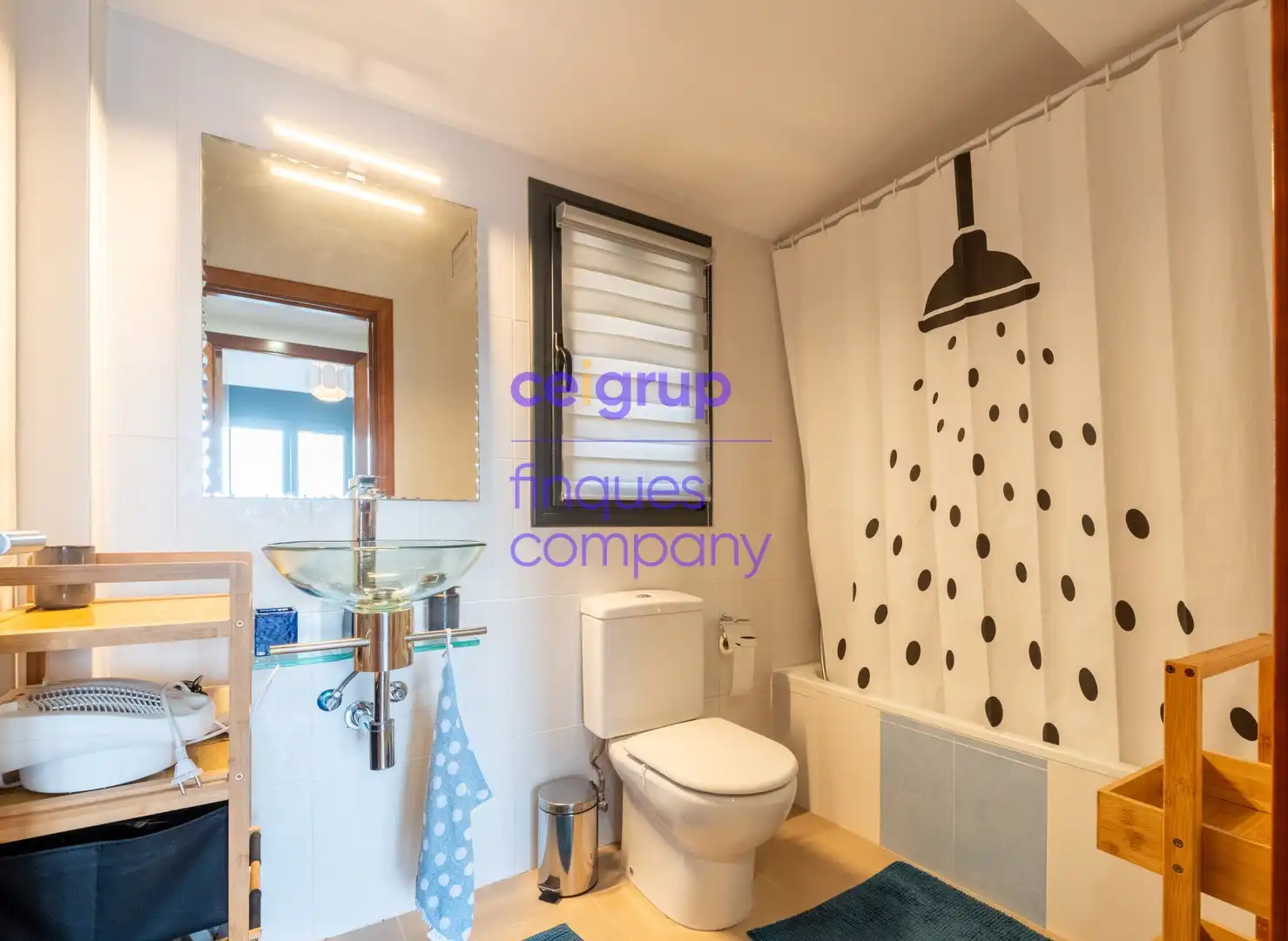 Bathroom of Duplexes for sale in Llançà  with Heating, Terrace and Swimming Pool