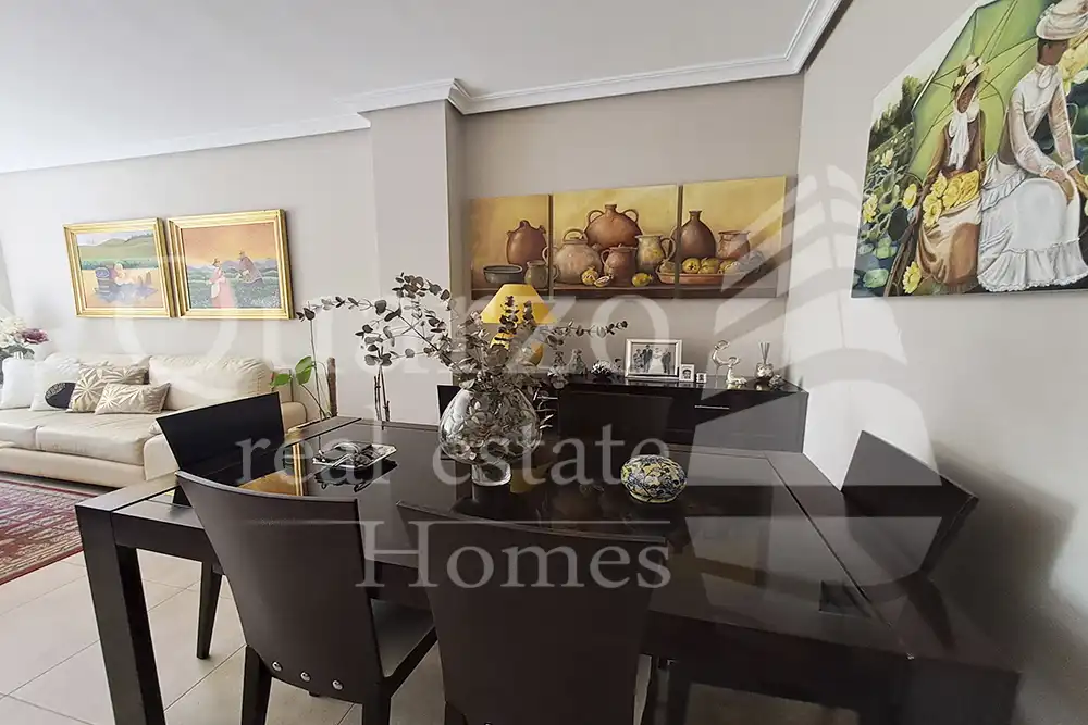 Comedor de Casa adosada en venta en Plasencia con Calefacción, Terraza y Balcón