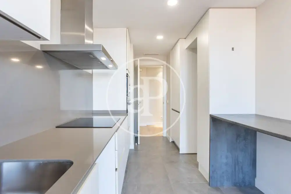 Wohnung zur Miete in Carrer del Cercle de Bellas Arts, Sant Llorenç - Zona Alfahuir