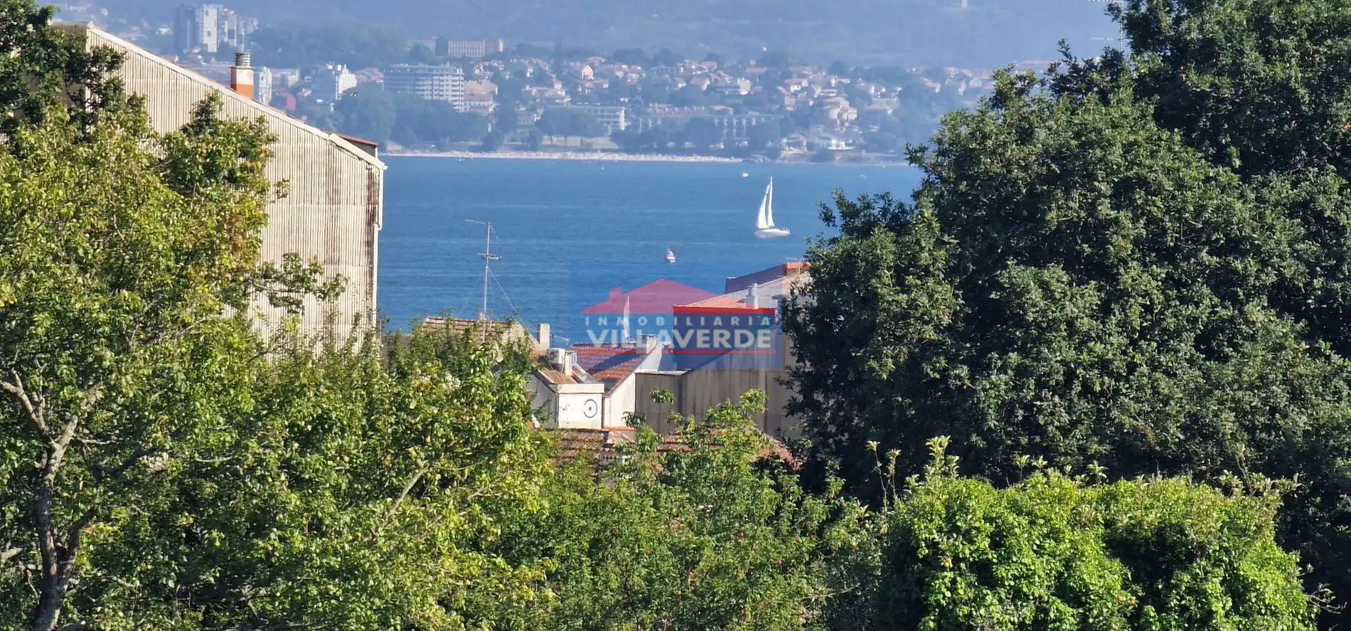 Casa o chalet en venta en Cangas  con Terraza, Trastero y Piscina