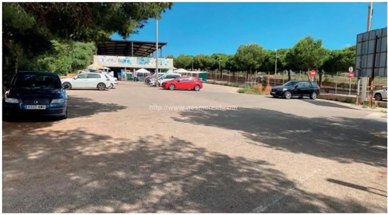 Aparcament de Nau industrial en venda en Son Servera