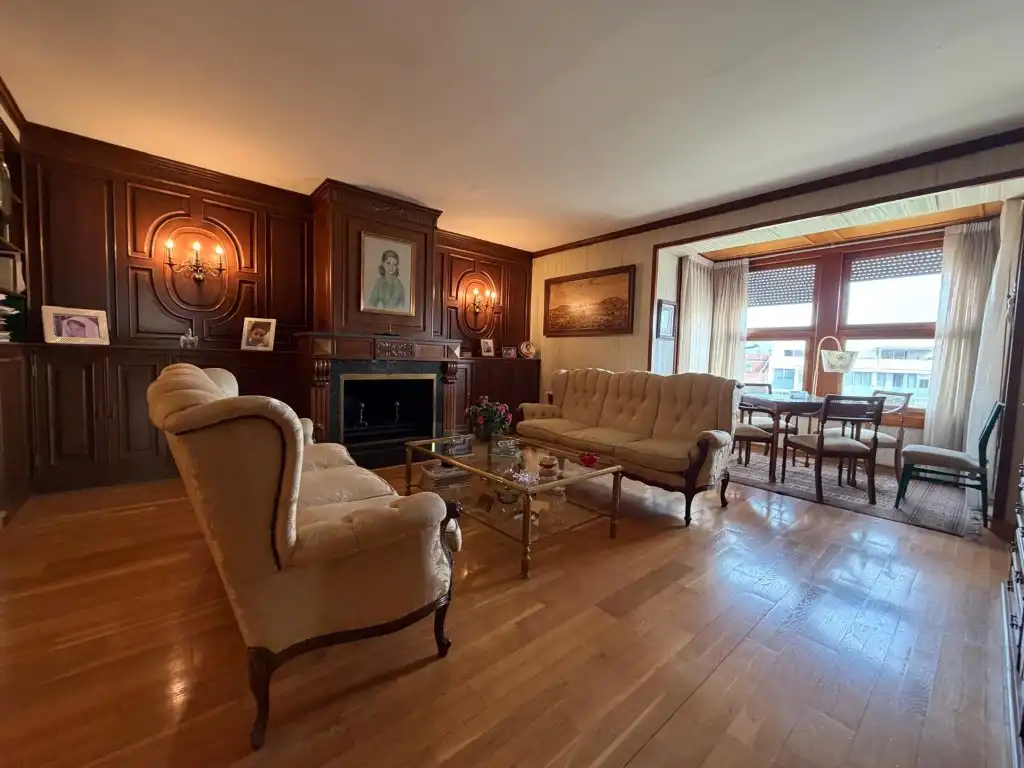 Wohnzimmer von Dachboden zum Verkauf in Segorbe