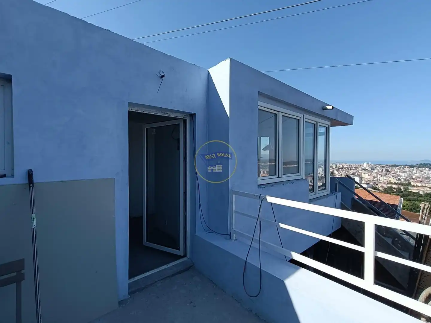 Vista exterior de Casa o chalet en venta en Vigo  con Terraza y Balcón