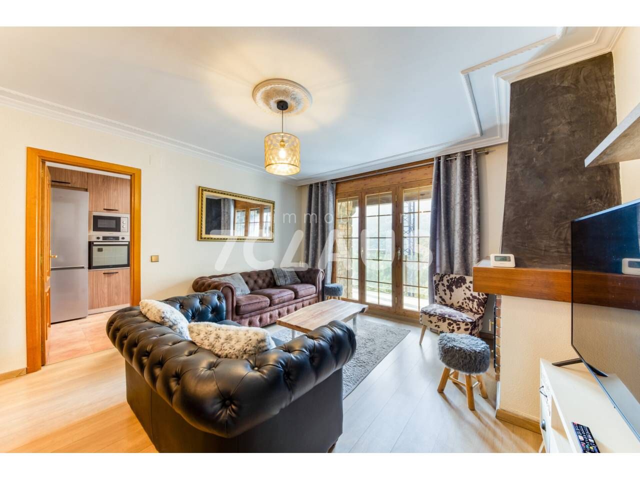 Sala de estar de Casa adosada de alquiler en Escaldes – Engordany con Calefacción, Parquet y Terraza