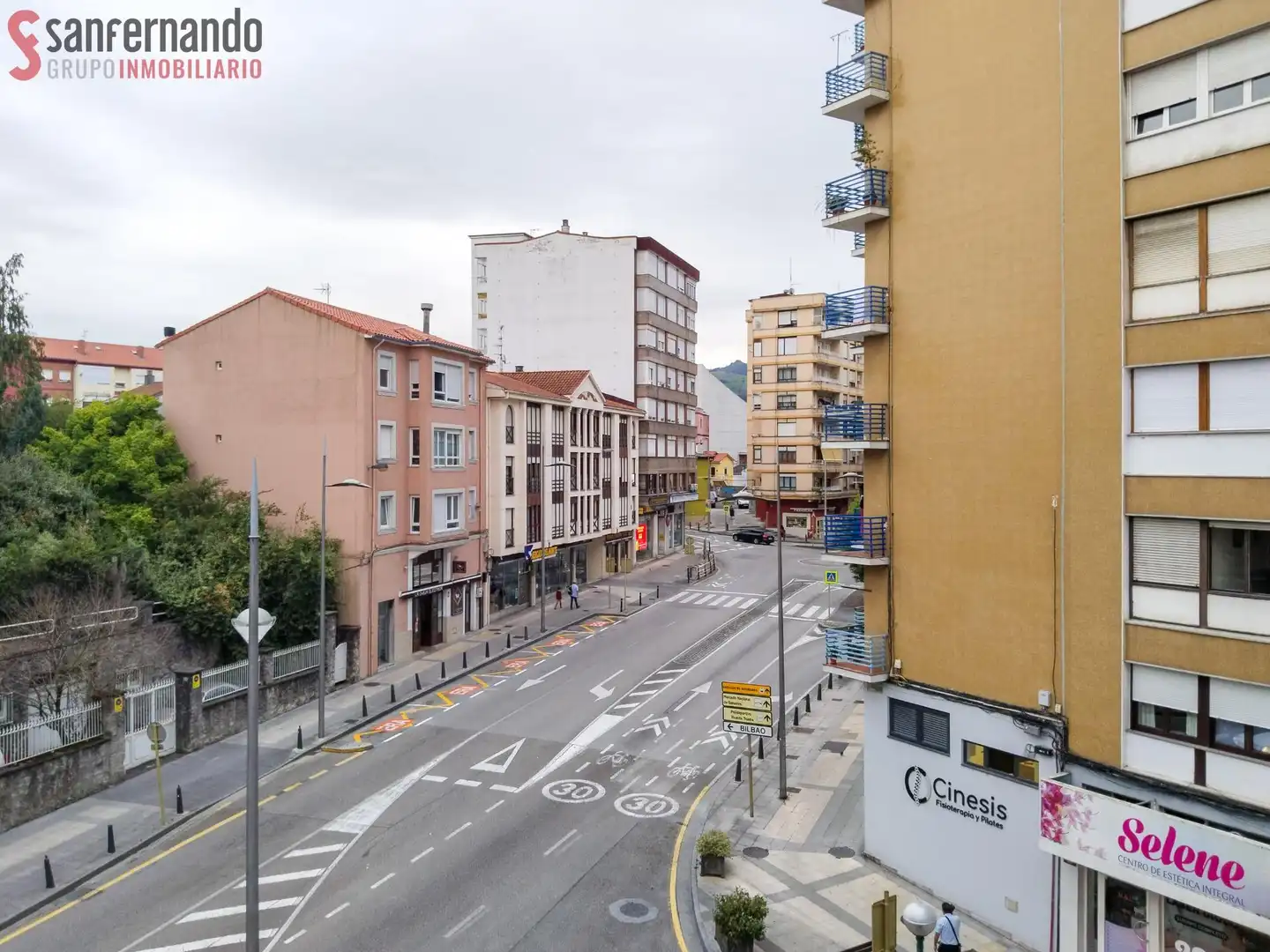 Appartamento con terrazza in vendita a Calle de la Llama, imagen 10