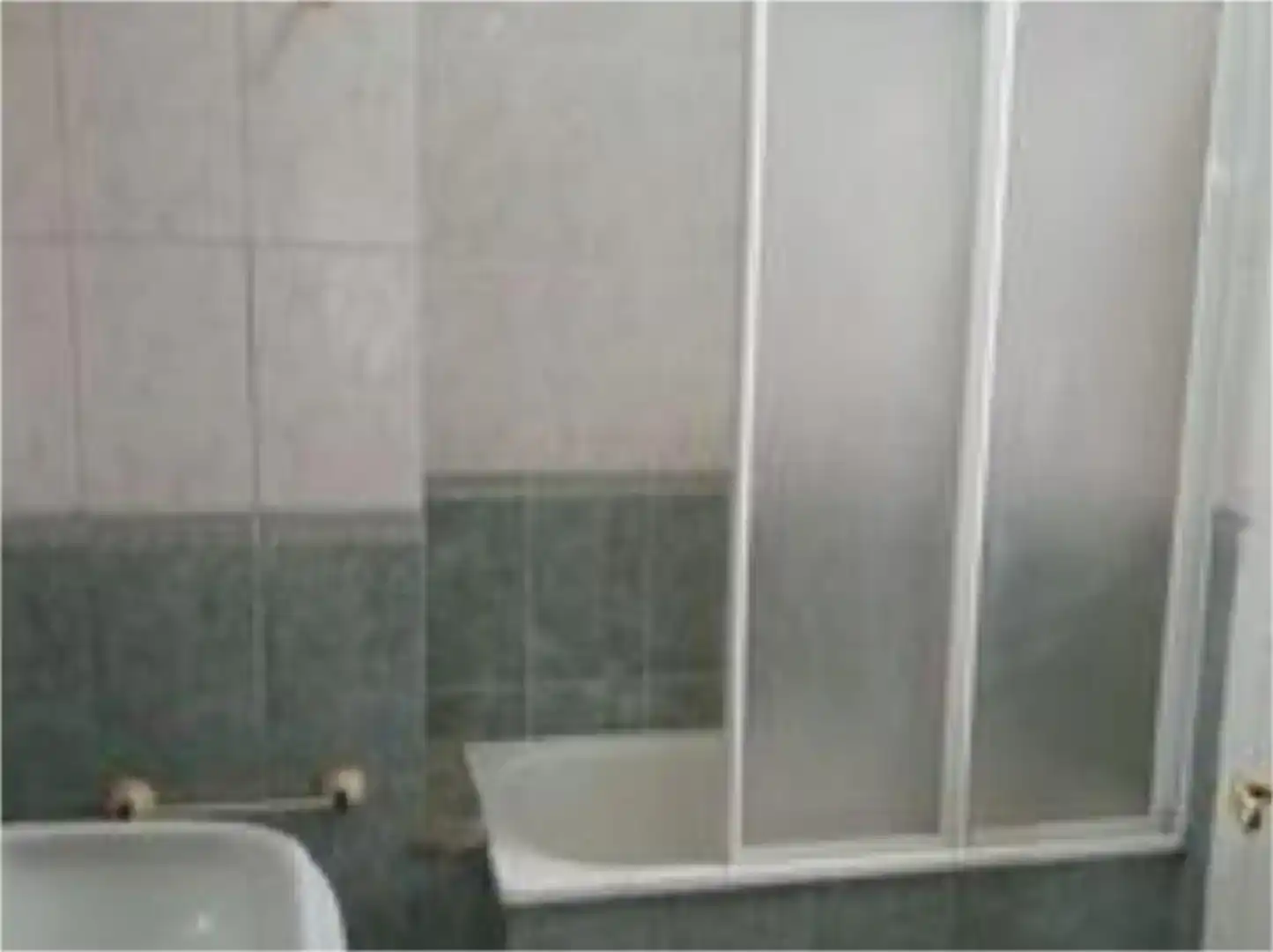 Bathroom of Flat for sale in Barreiros, Lugo