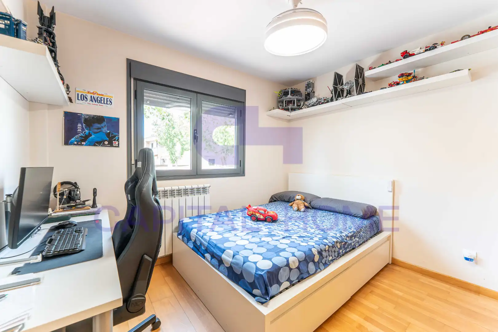 Habitación de Casa adosada en venta en Navalcarnero con Aire acondicionado, Calefacción y Jardín privado