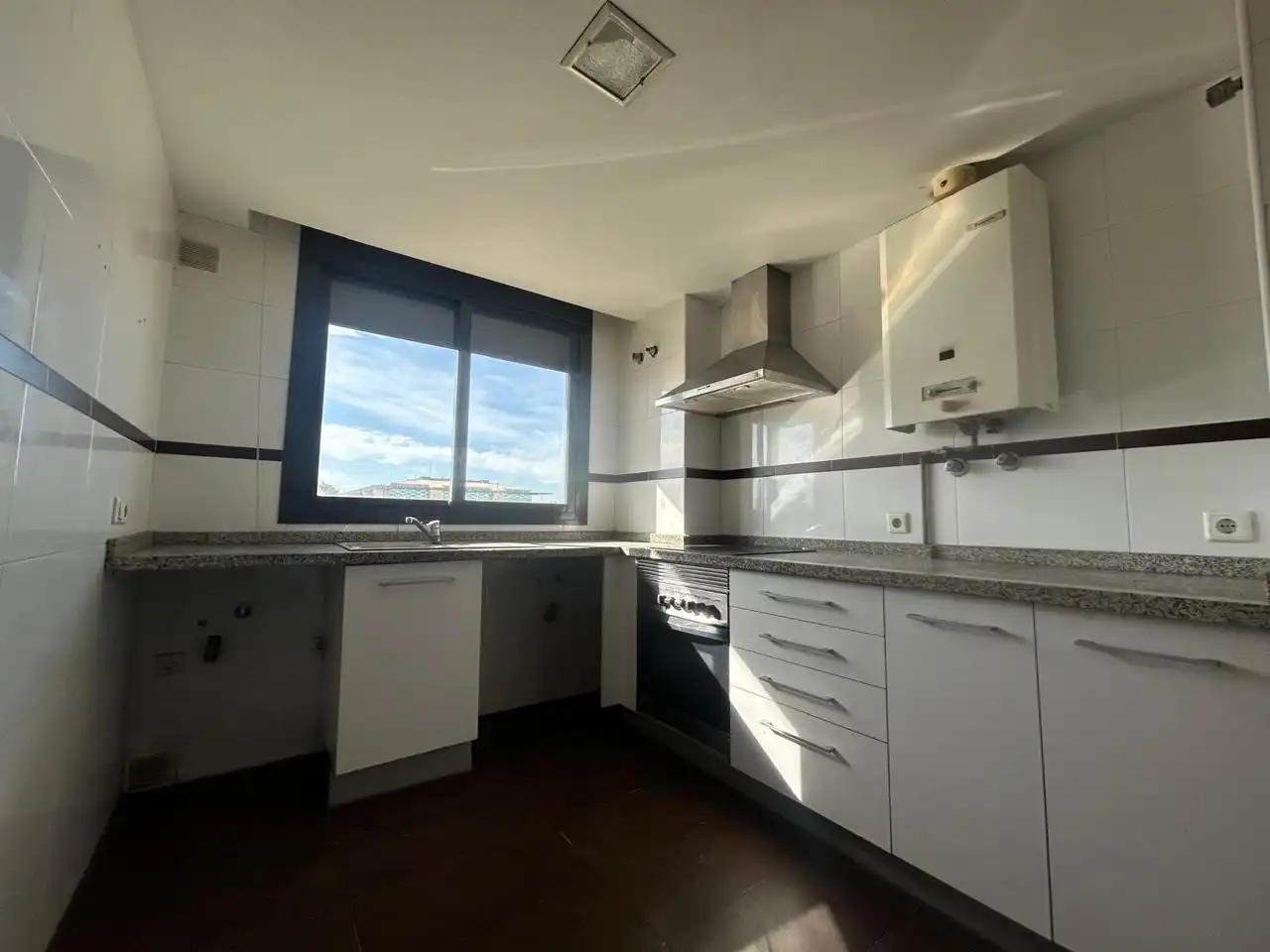 Cocina de Piso en venta en La Pañoleta
