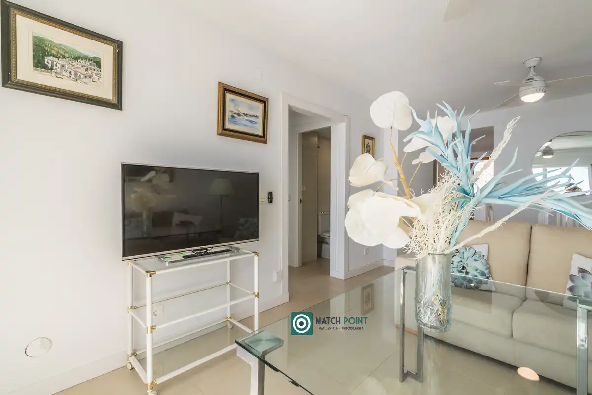 Sala d'estar de Apartament de lloguer en Almuñécar amb Moblat