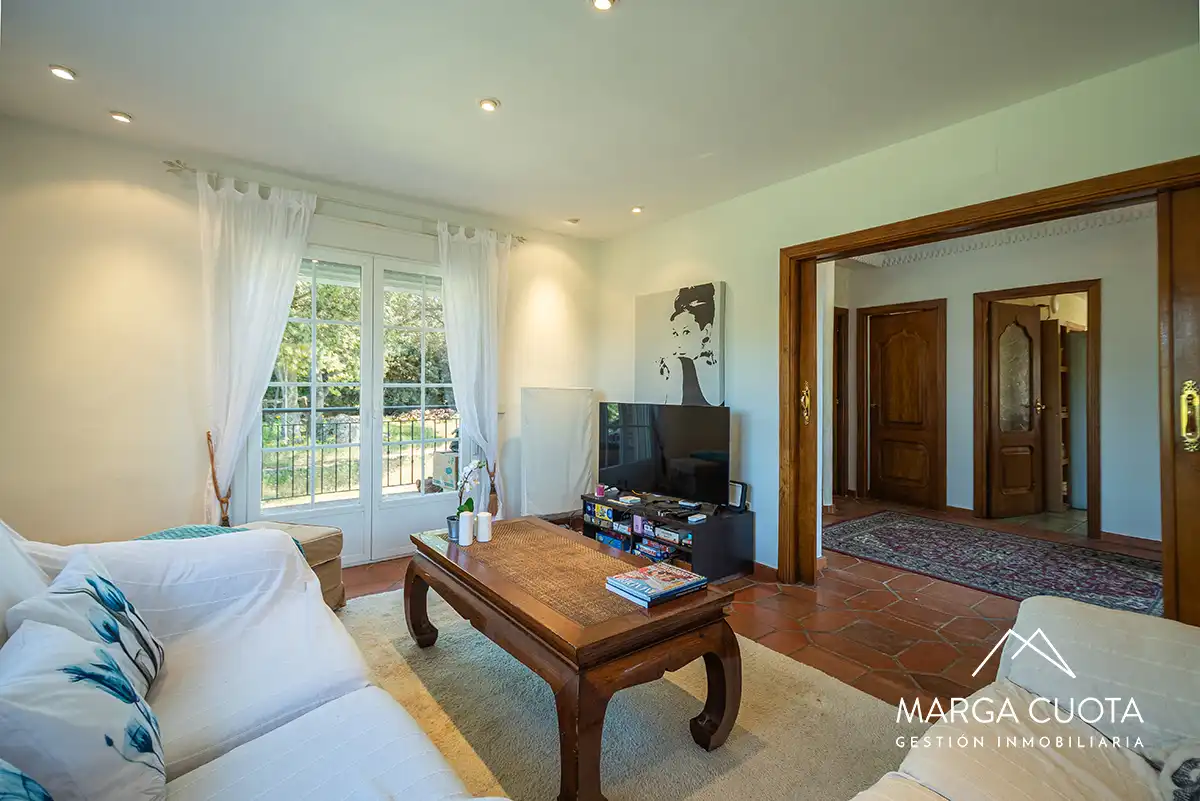 Living room of Houses for sale in Valdemorillo  with Heating, Private garden and Parquet flooring
