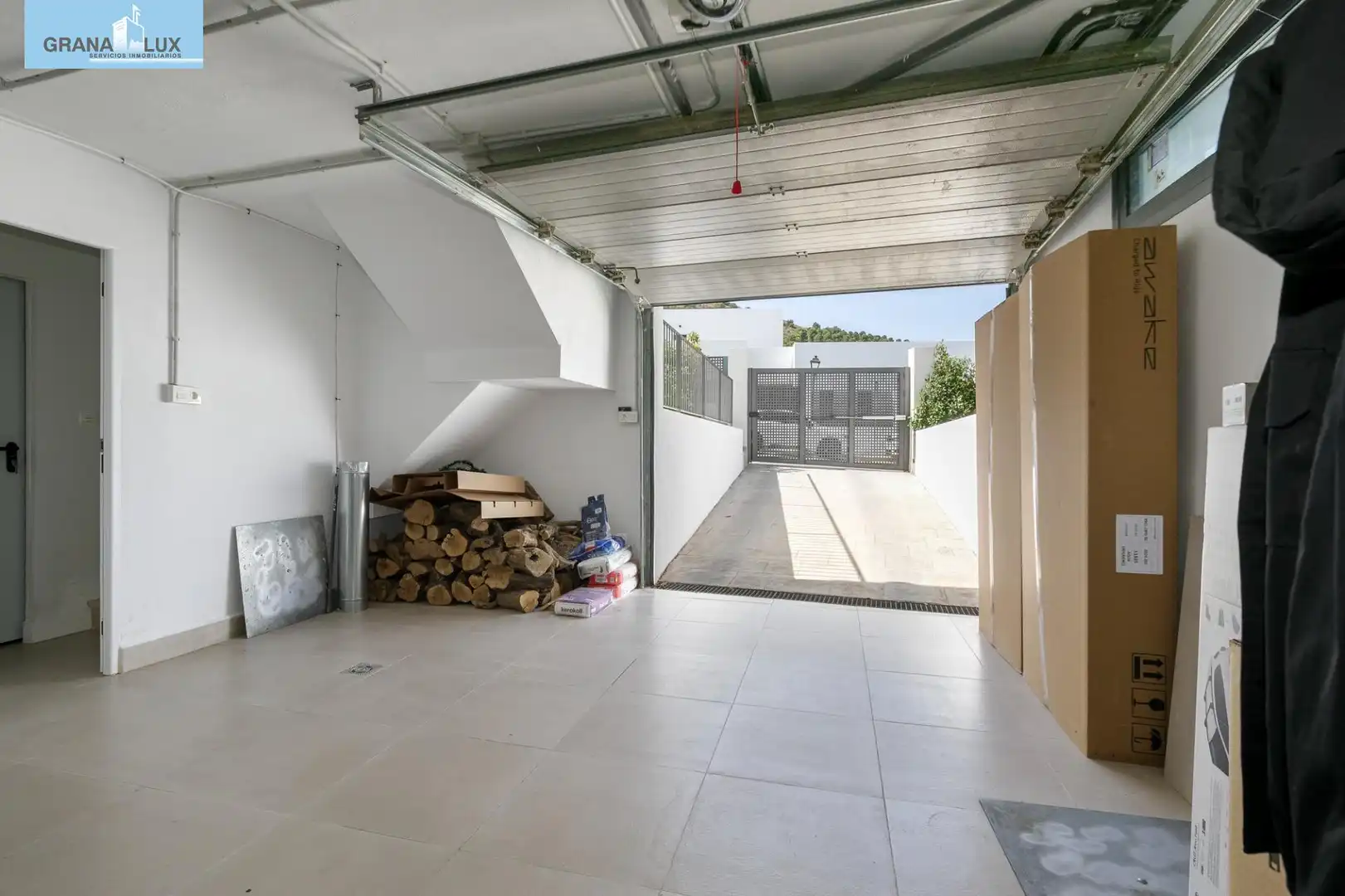 Casa o xalet en venda en Dílar amb Aire condicionat, Calefacció i Jardí privat
