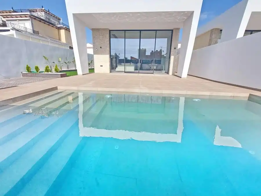 Villa avec piscine à vendre à Zona Carrefour - Urbanizaciones, imagen 16