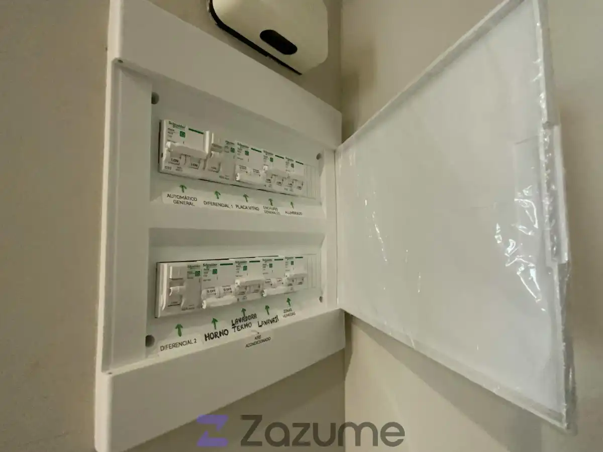 Flat with terrace to rent in Carrer de Pere Aleixandre, imagen 26
