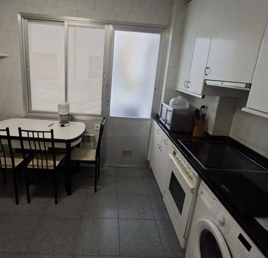 Cocina de Piso en venta en Vitoria - Gasteiz con Calefacción, Parquet y Terraza