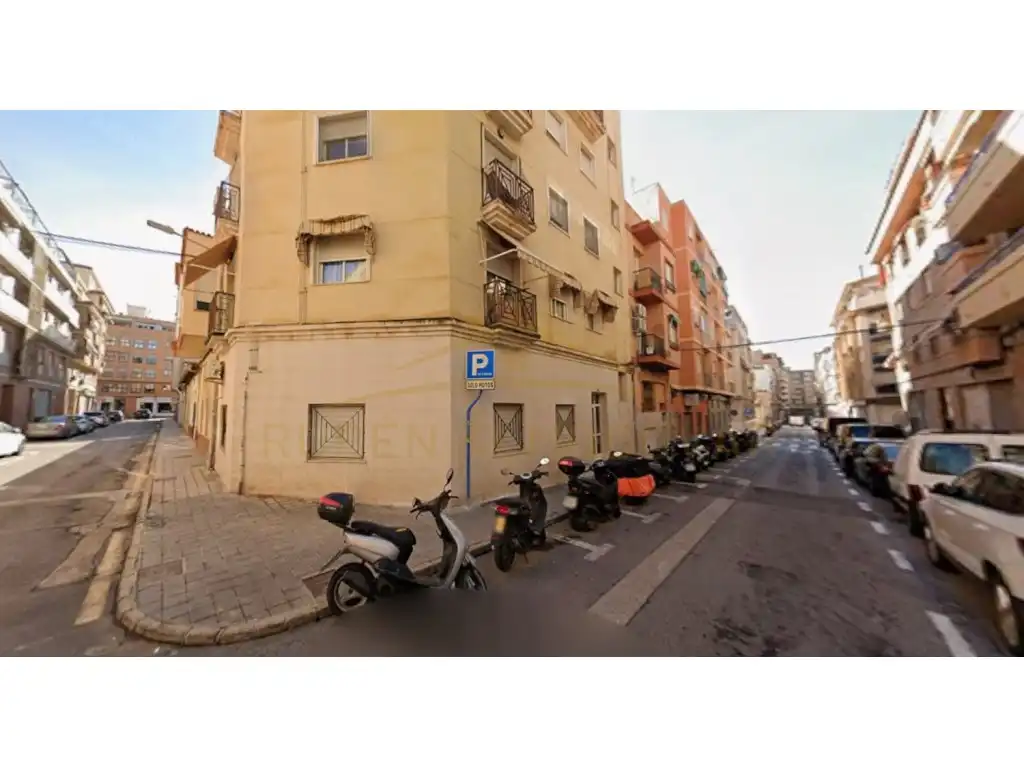 Maison à vendre à Calle General Navarro 15