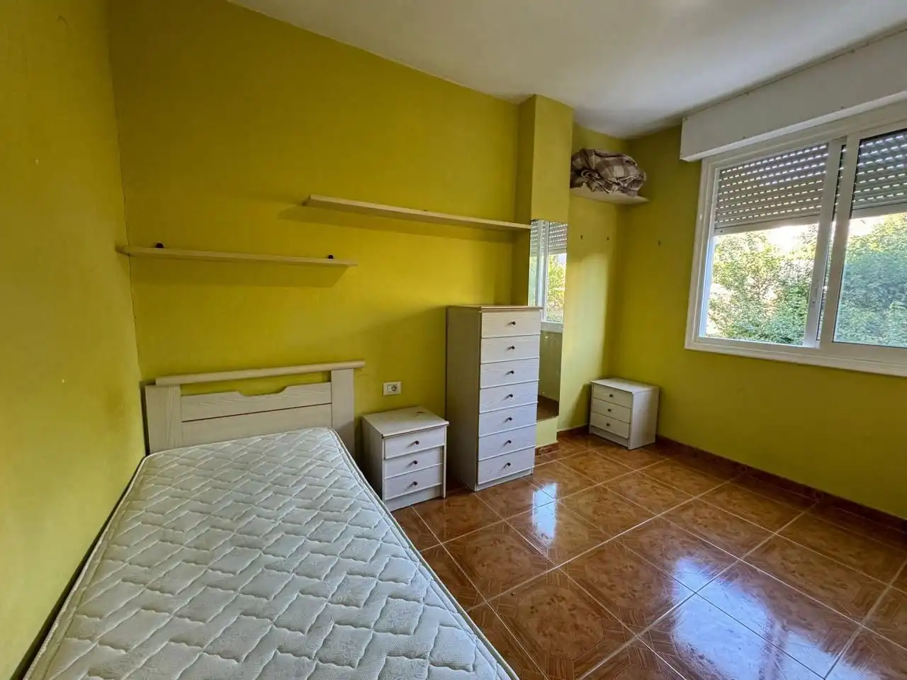 Schlafzimmer von Wohnung zur Miete in Ourense Capital  mit Heizung, Terrasse und Möbliert