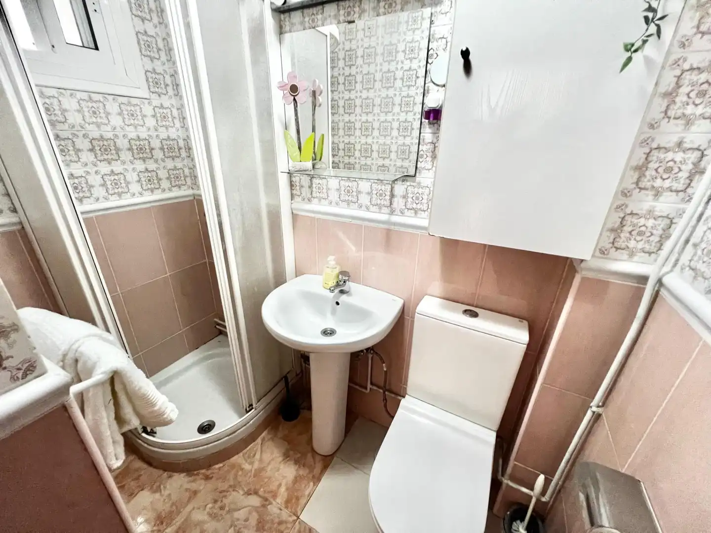 Baño de Piso en venta en Málaga con Aire acondicionado