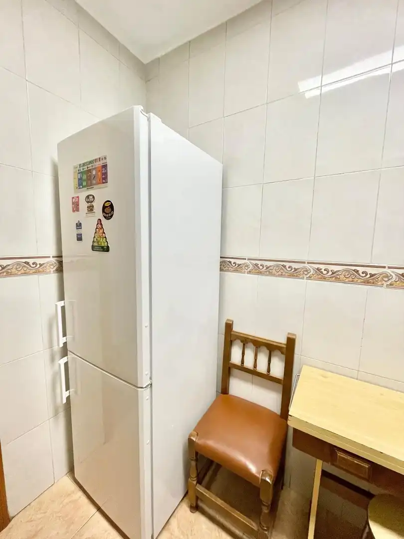 Cuina de Pis de lloguer en Granada amb Terrassa, Moblat i Balcó