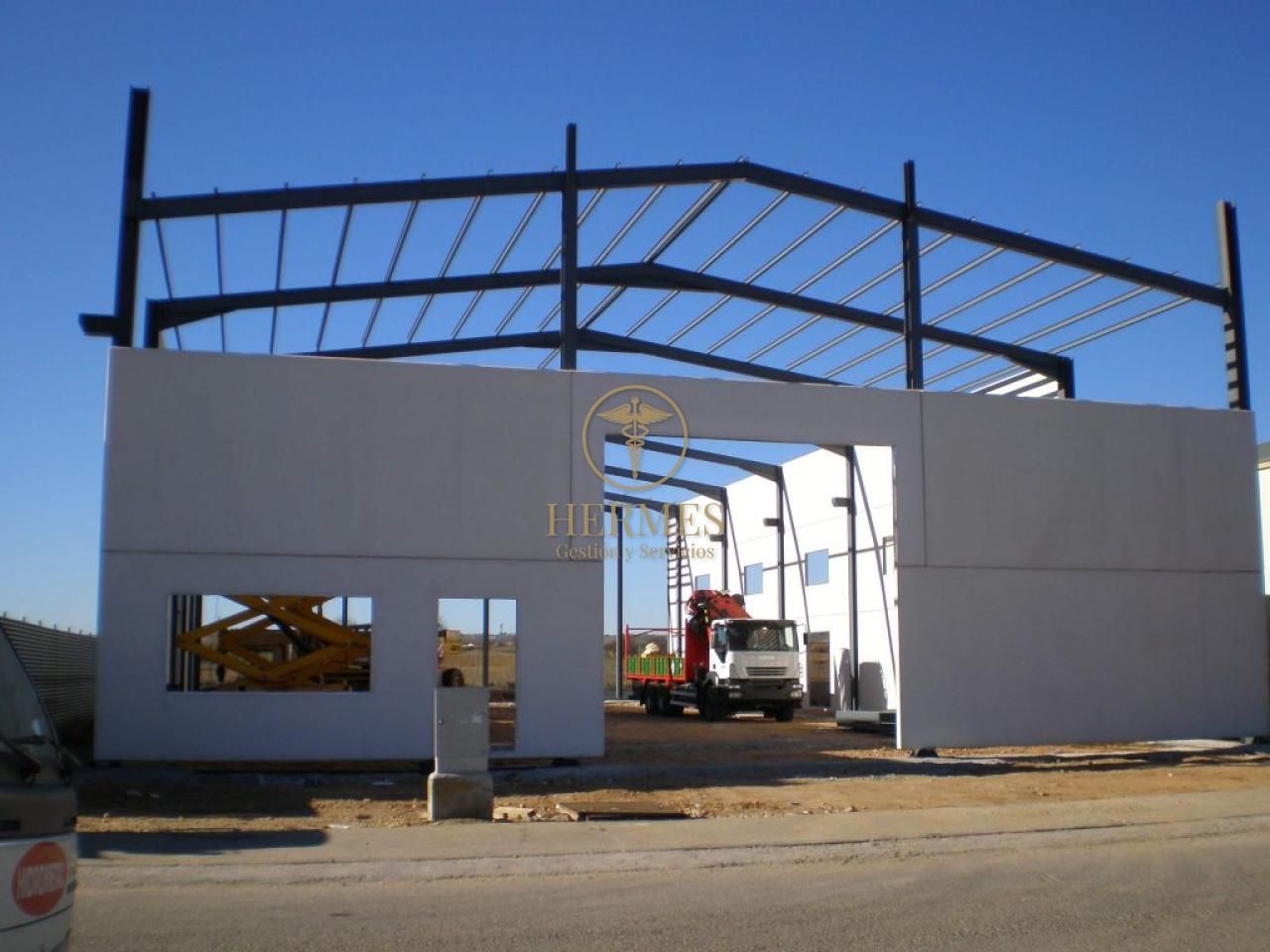 Vista exterior de Nau industrial en venda en Nigrán