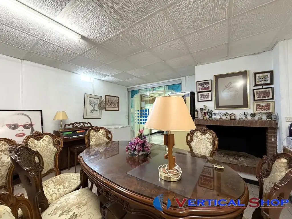 Casa o xalet en venda en Villena amb Aire condicionat