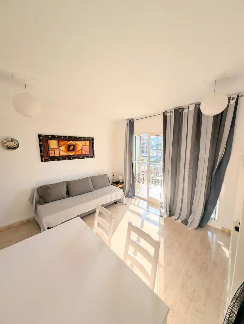 Apartamento con piscina en venta en CONSTITUCIO DE LA