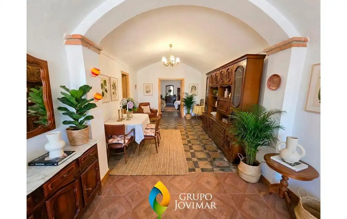 Finca rústica en venta en Guadix con Jardín privado, Terraza y Piscina