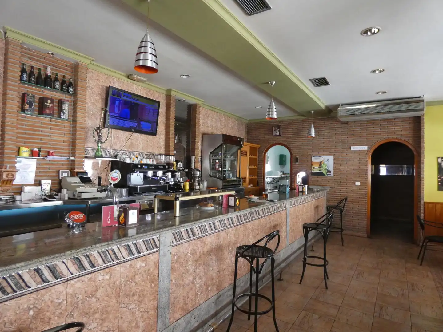 Local comercial en venda a Albolote