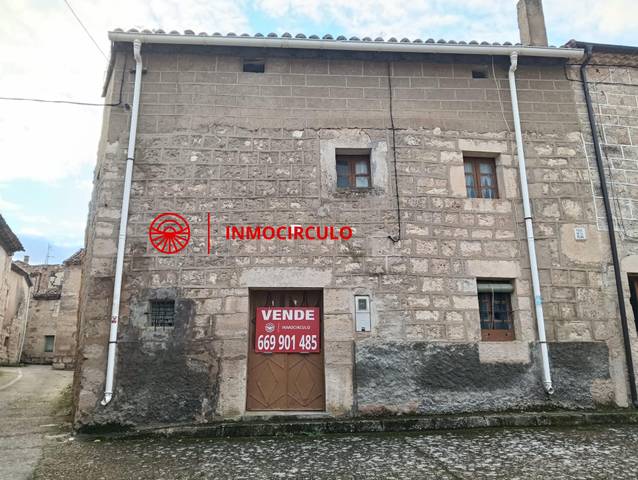 Casa adosada en Venta en Plaza PLAZA en Iglesias