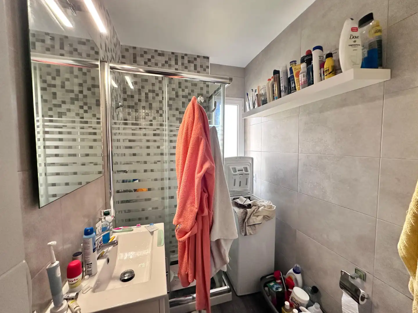 Baño de Apartamento en venta en Benalmádena con Aire acondicionado, Terraza y Amueblado