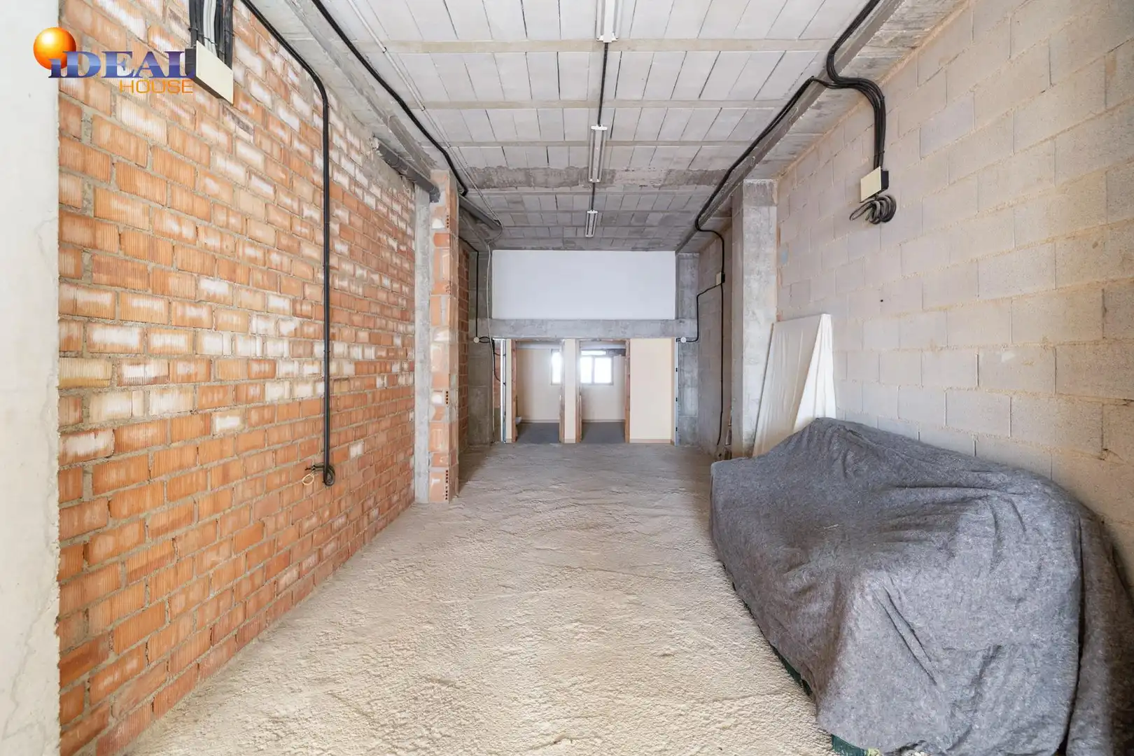 Gewerbefläche zum Verkauf in Calle de César Augusto 15, imagen 7