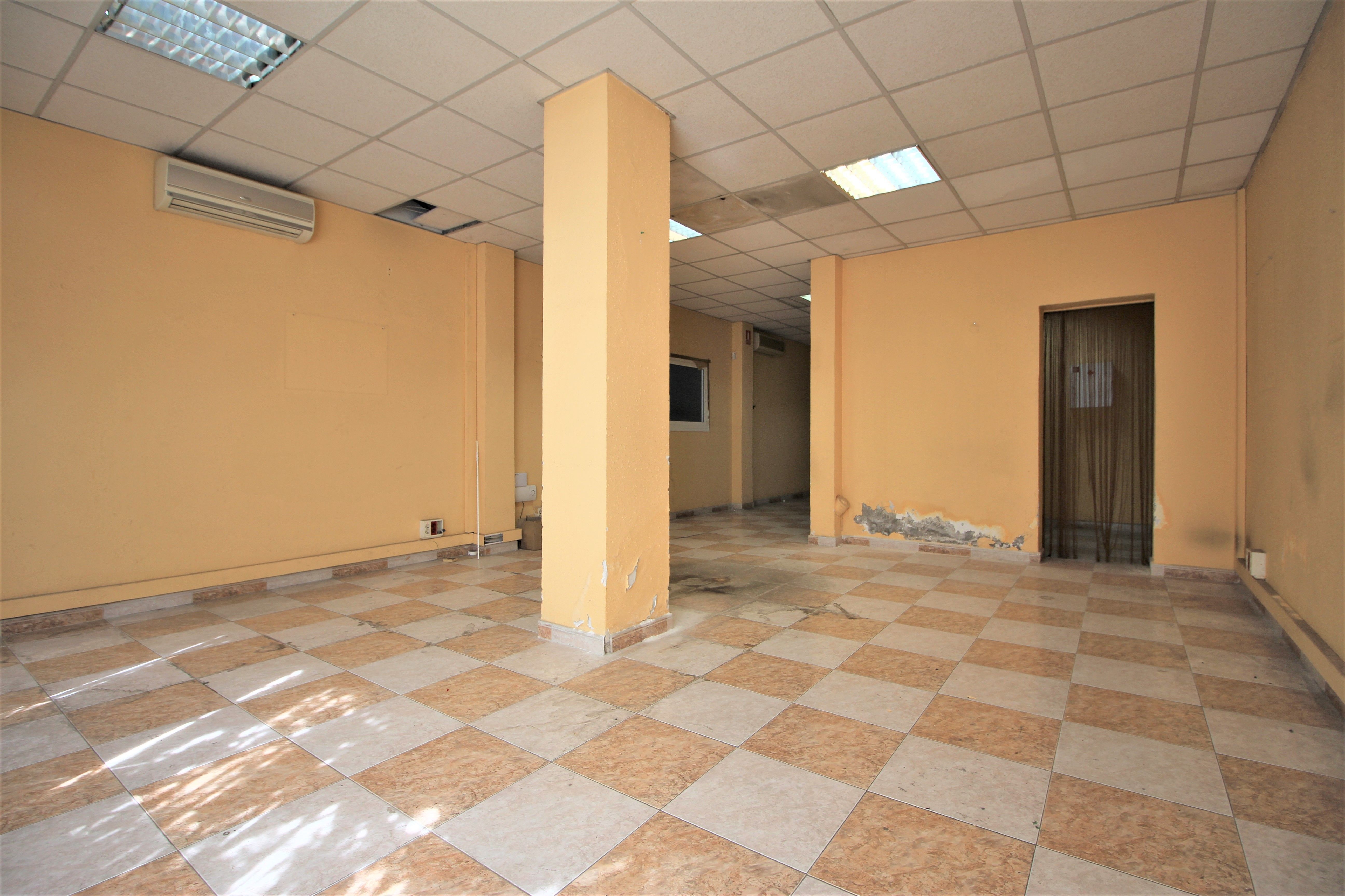 Premises for sale in L'Hospitalet de Llobregat