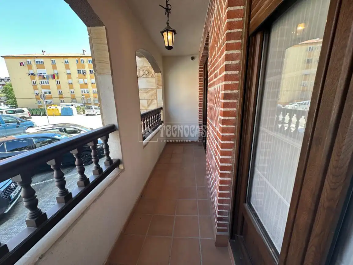 Terraza de Piso en venta en Santa María de Cayón con Calefacción, Parquet y Terraza