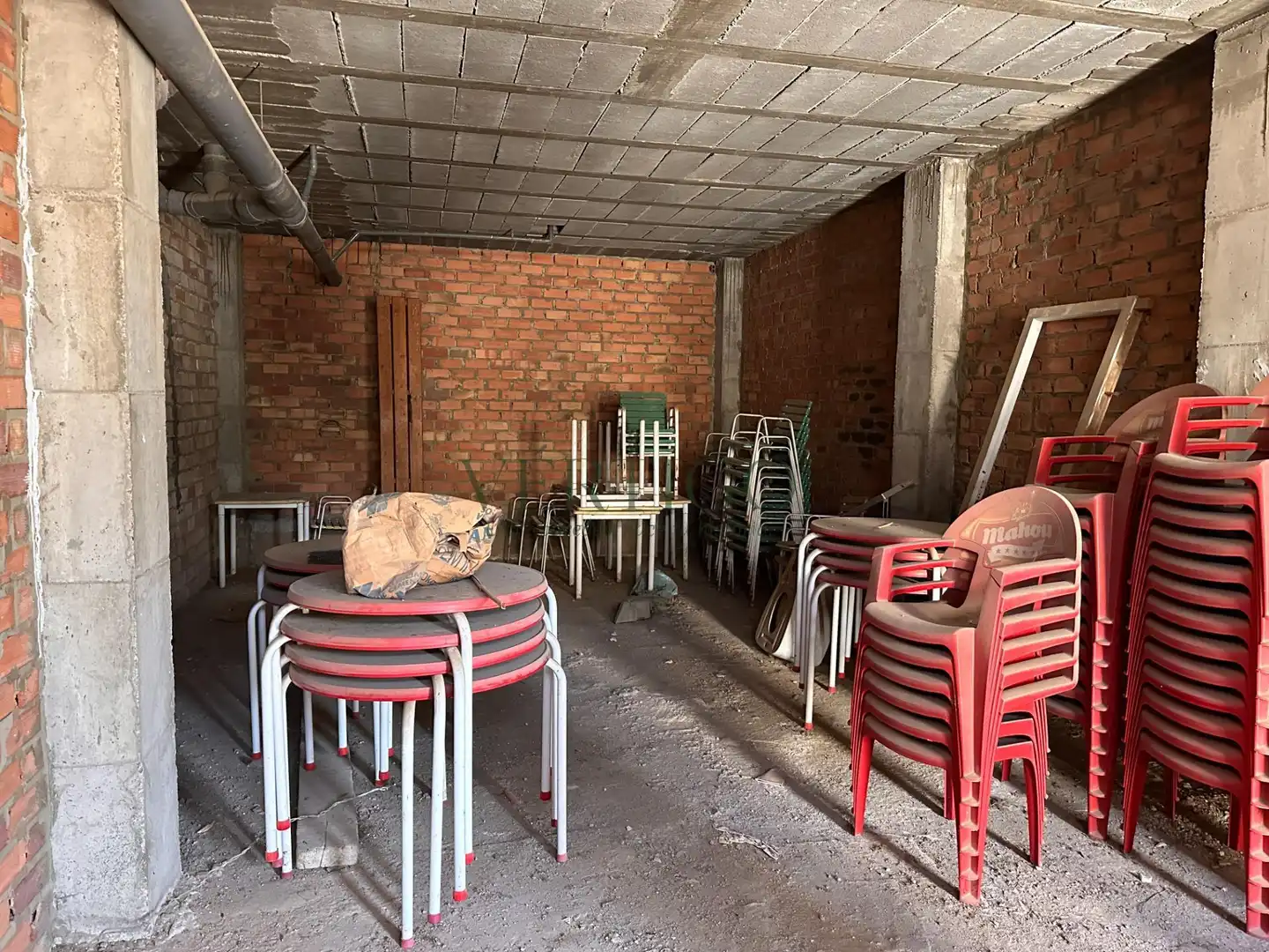 Commercial properties for sale in Dos Hermanas