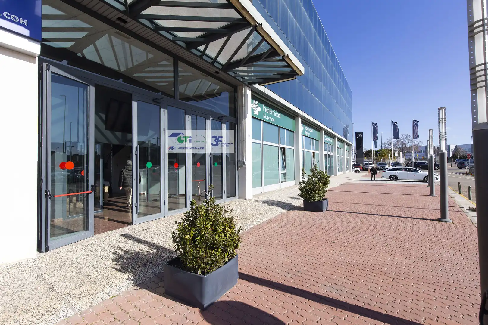 Vista exterior de Oficina de alquiler en Zaragoza