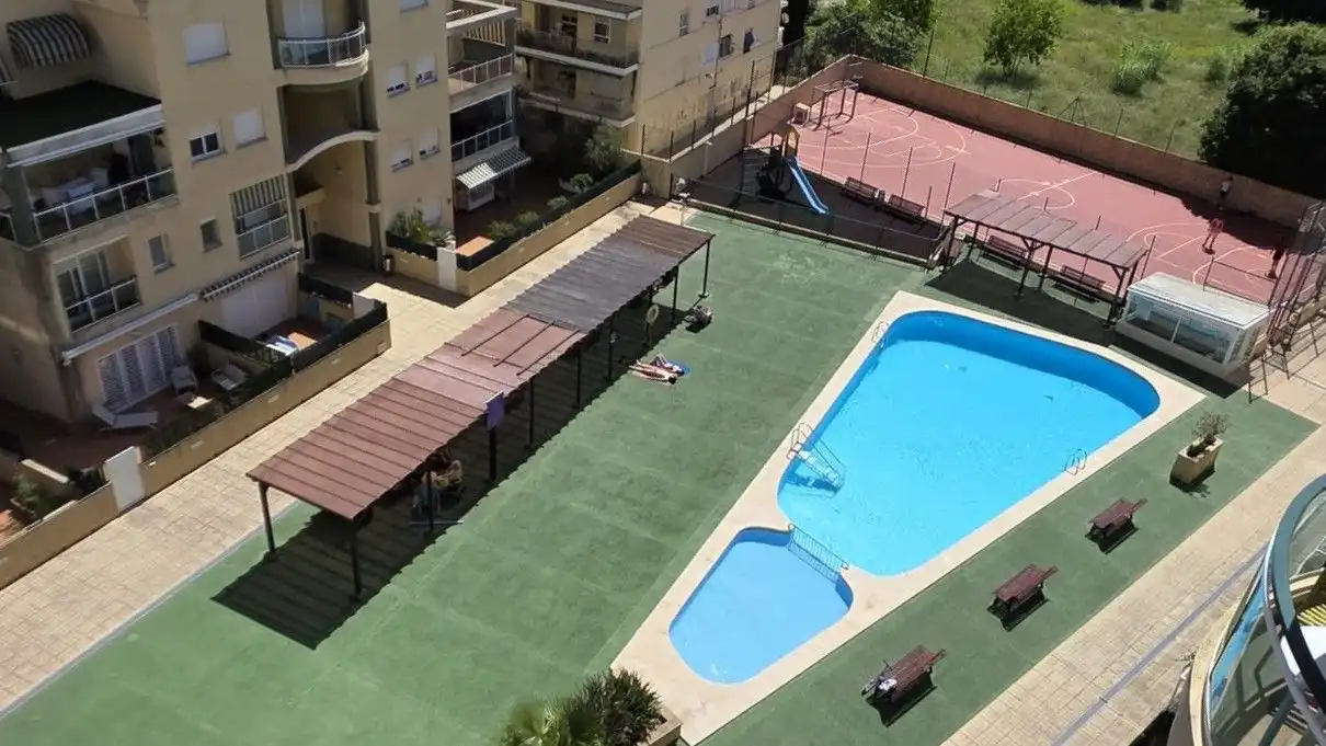 Piscina de Piso en venta en Gandia con Aire acondicionado, Calefacción y Terraza
