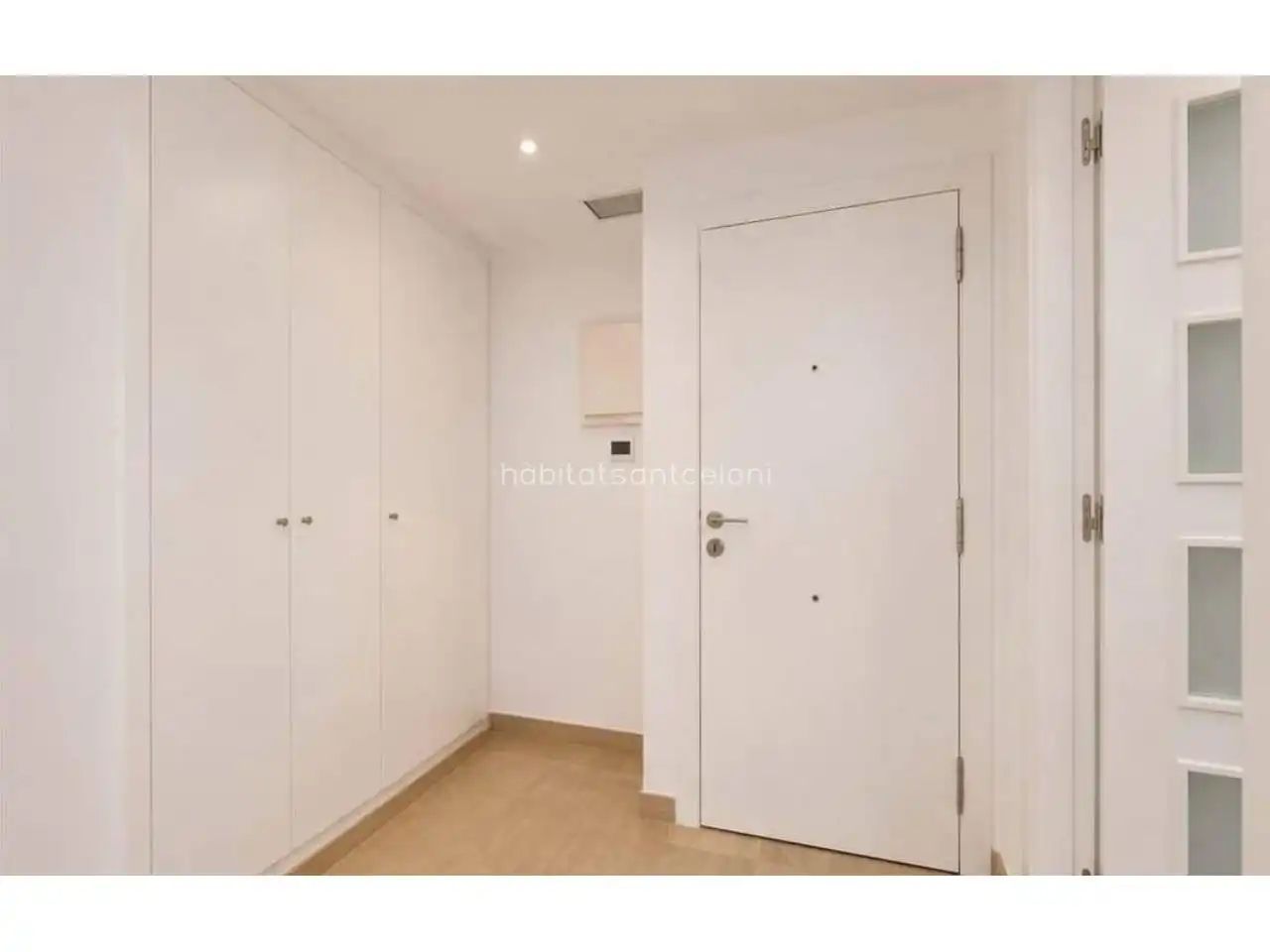 Wohnung zur Miete in Sitges mit Klimaanlage, Heizung und Terrasse
