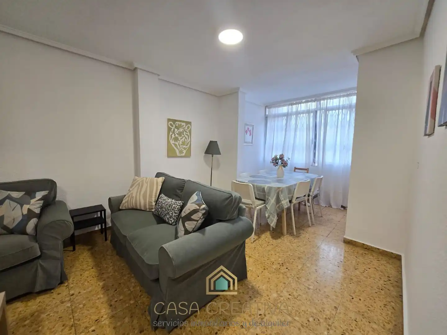 Vista exterior de Piso de alquiler en Valencia con Terraza, Amueblado y Balcón