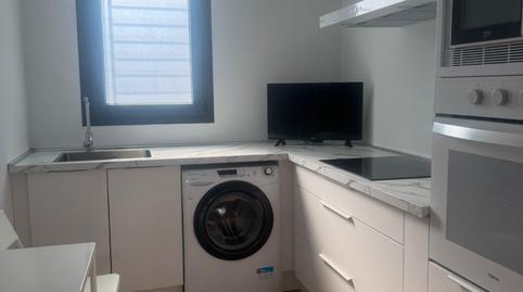 Foto 4 de Casa adosada de alquiler en Calle Amapola, Camas, Sevilla