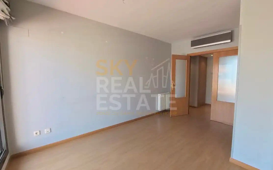Habitación de Ático en venta en Madrid con Aire acondicionado, Calefacción y Terraza