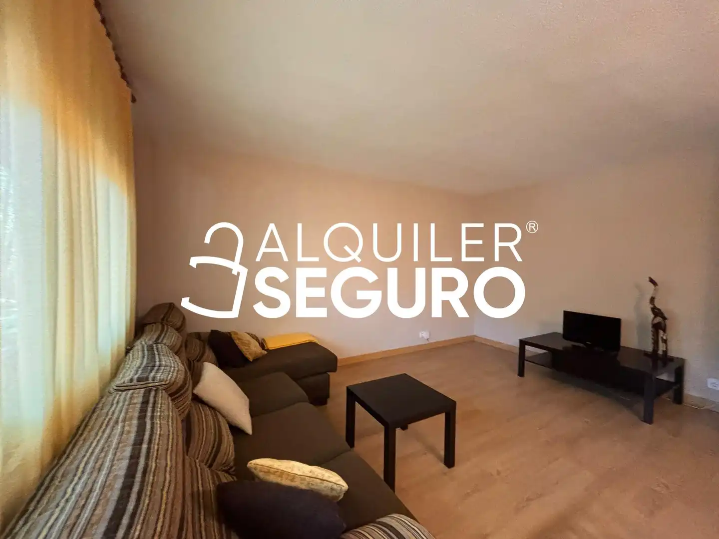 Wohnzimmer von Wohnung zur Miete in Covibar - Pablo Iglesias
