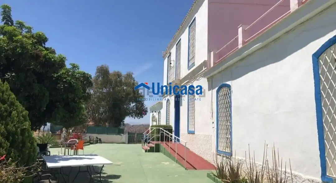 Vista exterior de Casa o chalet en venta en Málaga con Aire acondicionado, Terraza y Trastero