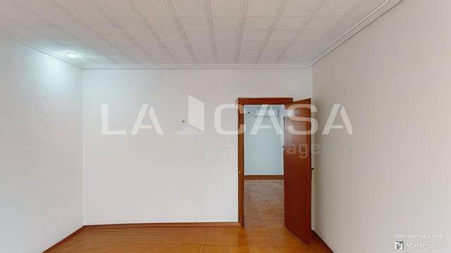 Piso en Venta en Carrer de la Indústria en Aiora