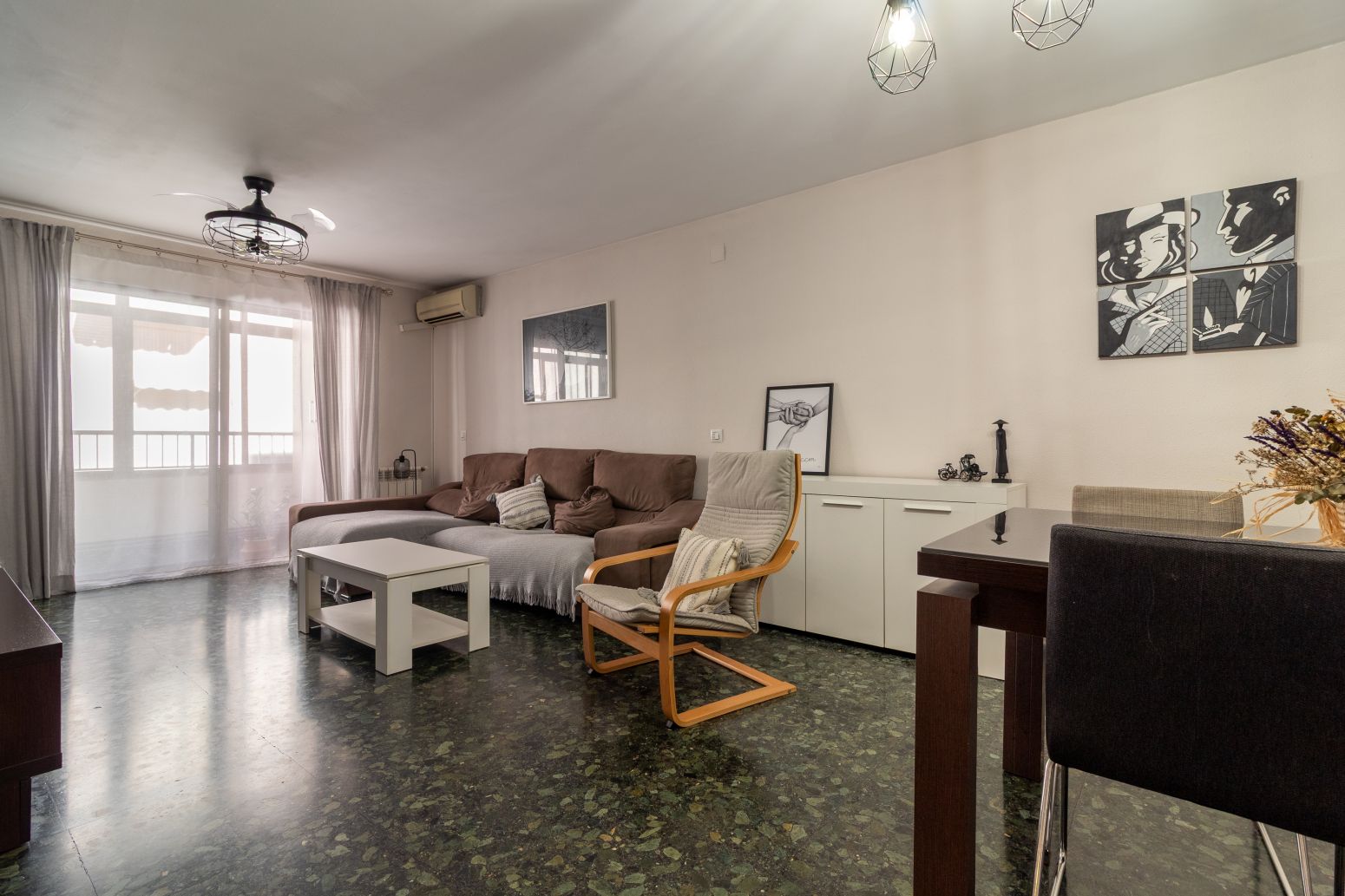 Sala d'estar de Pis en venda en Sagunto / Sagunt amb Aire condicionat, Calefacció i Moblat