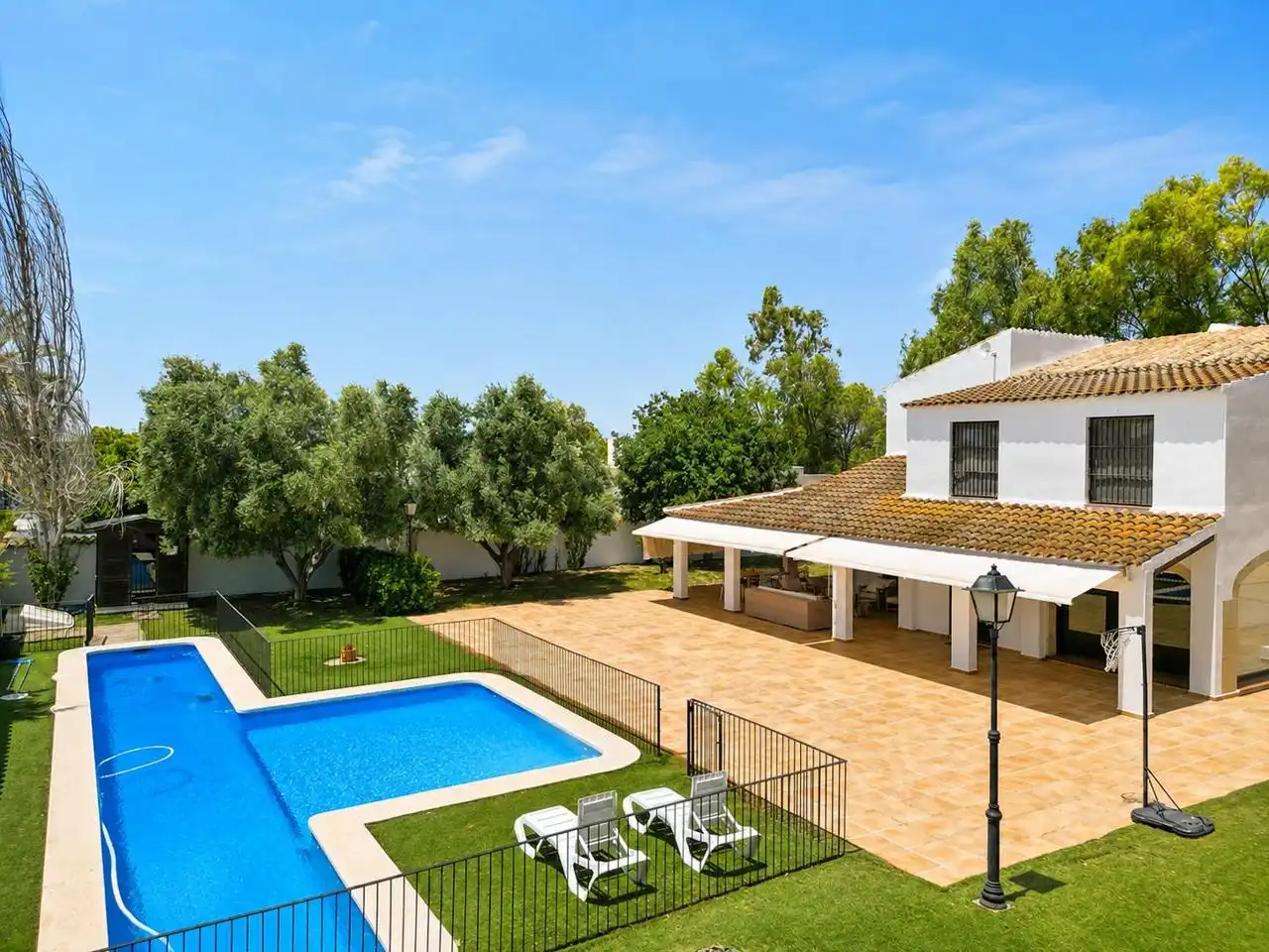 Jardín de Casa o chalet en venta en Santa Pola con Calefacción, Jardín privado y Parquet