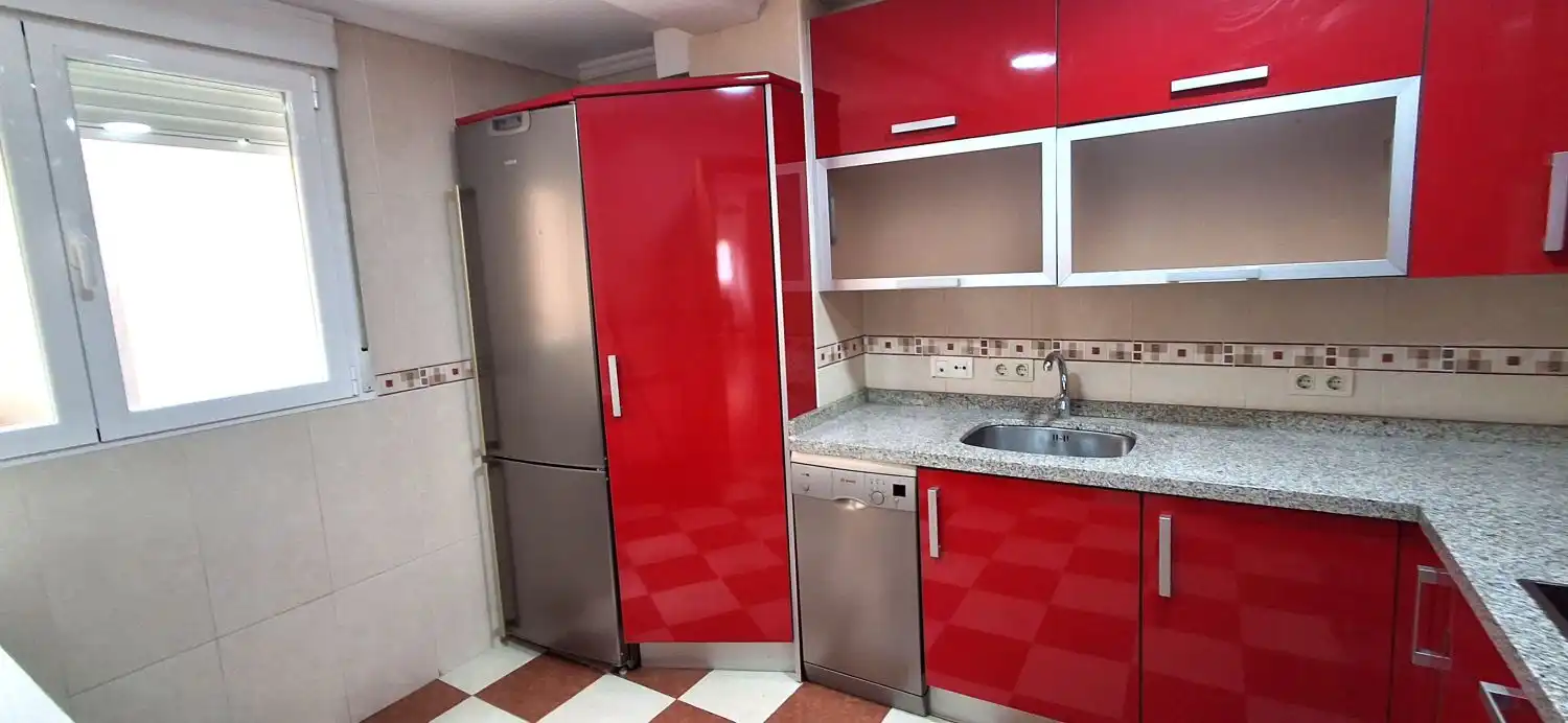Kitchen of Flat for sale in Valladolid  with Heating and Parquet flooring
