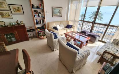 Sala d'estar de Apartament de lloguer en Benicasim / Benicàssim amb Aire condicionat, Calefacció i Terrassa