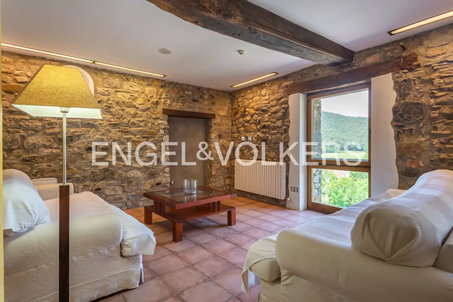 Sala de estar de Casa o chalet en venta en La Vall de Bianya con Calefacción, Jardín privado y Terraza