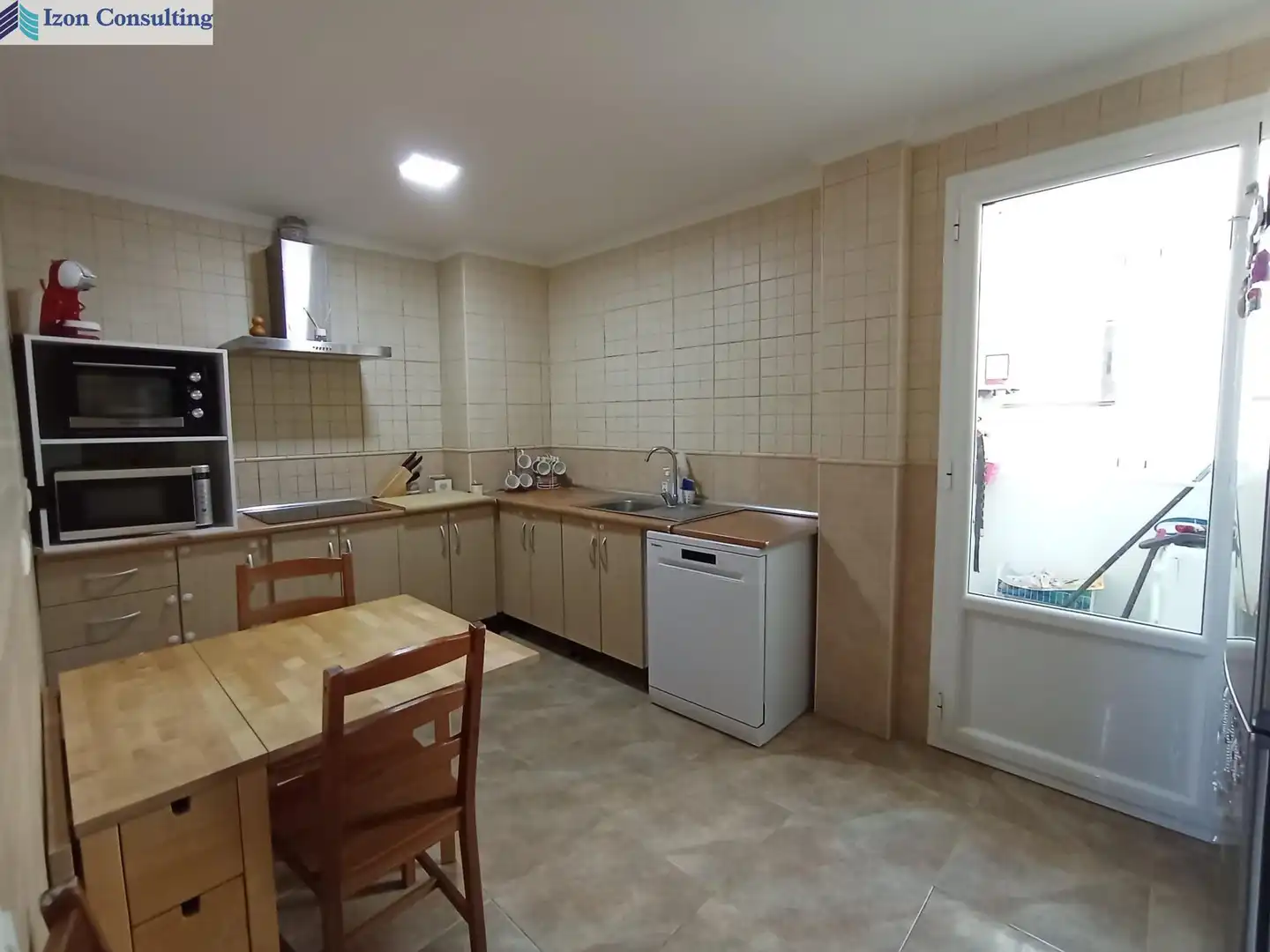 Küche von Wohnung zum Verkauf in Villarrobledo mit Heizung und Abstellraum