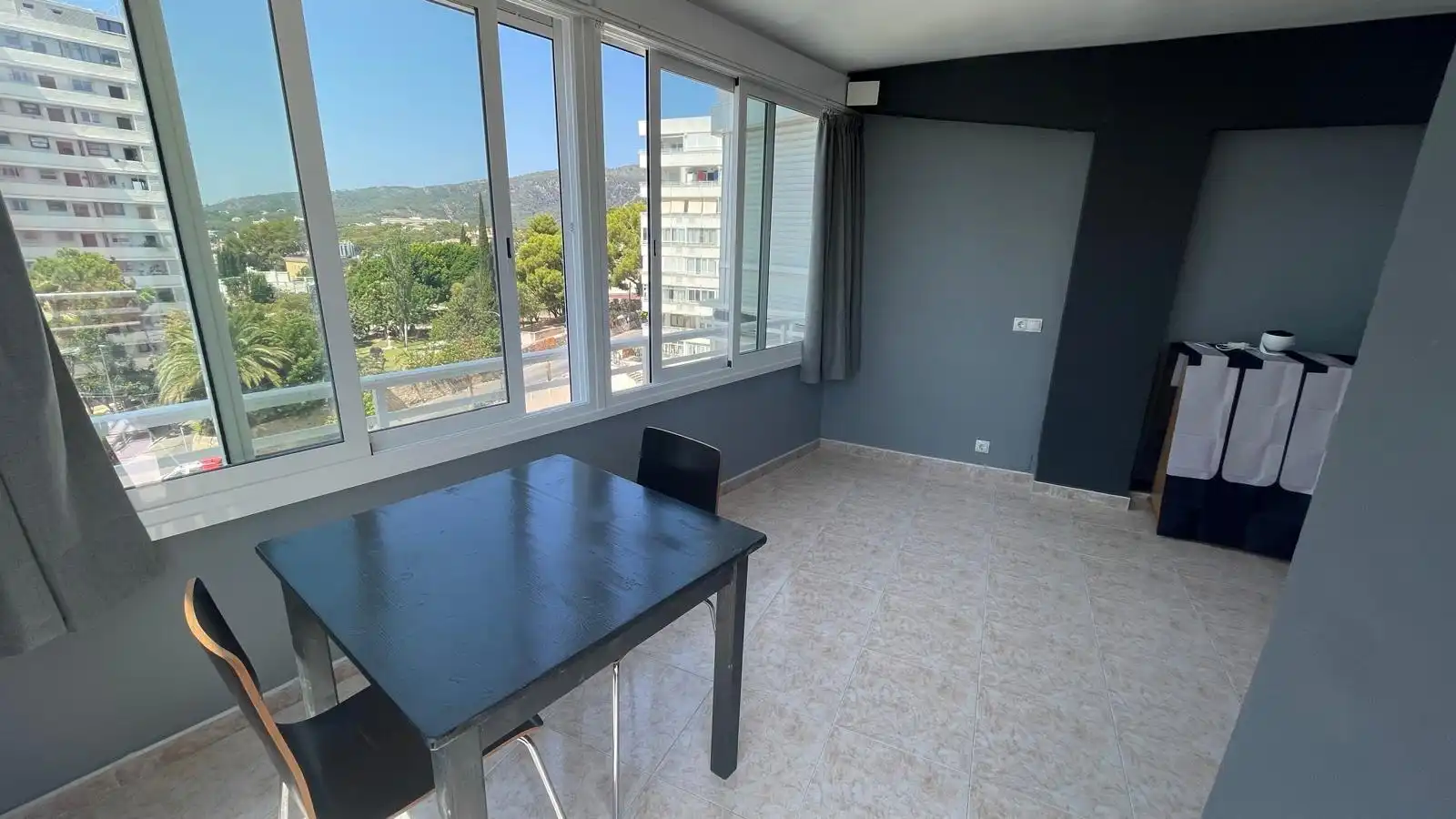 Dormitori de Estudi de lloguer en  Palma de Mallorca amb Aire condicionat, Calefacció i Terrassa